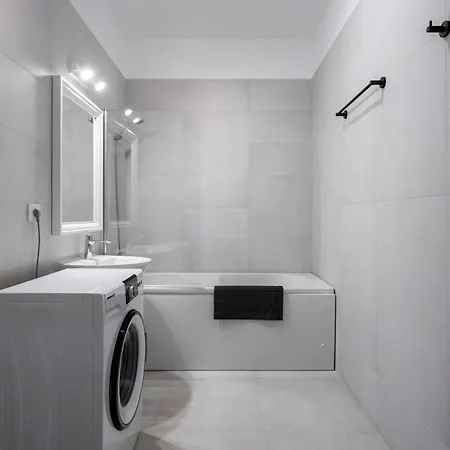 Plaza 73 * Boekarest